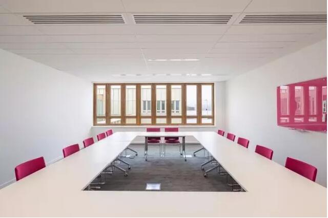 <a href=http://m.programante.com/bangonganli/ target=_blank class=infotextkey>合肥辦公室設(shè)計(jì)</a>