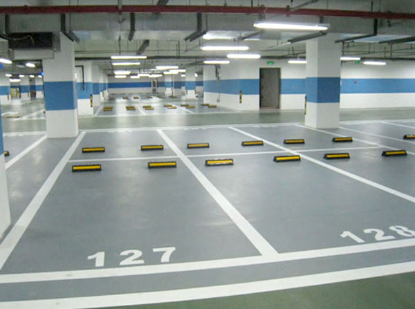 <a href=http://m.programante.com/gccf/ target=_blank class=infotextkey>合肥廠房裝修</a>車庫